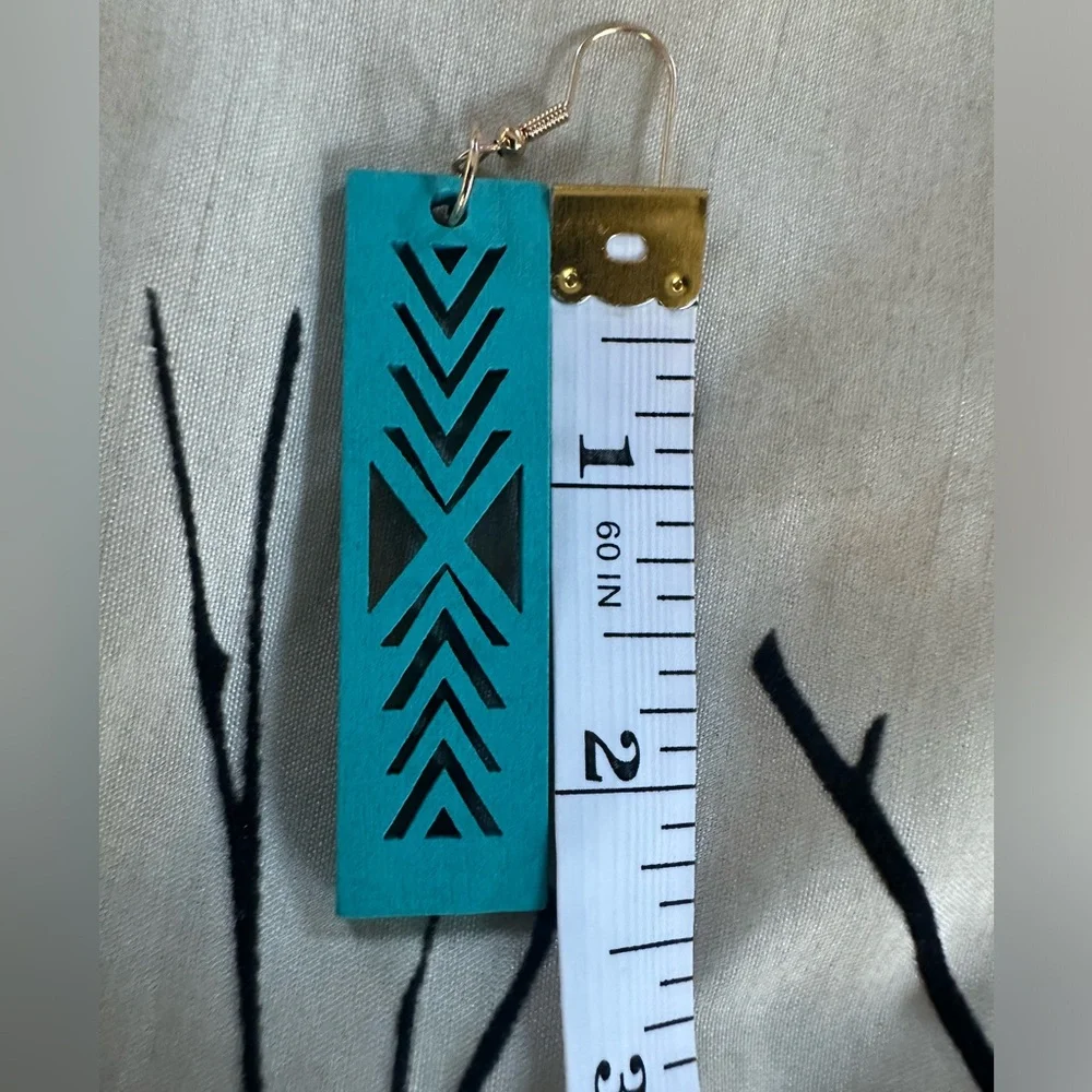 Wooden boho earrings, laser cut geometric botanical patterns, lightweight - Picture 10 of 14